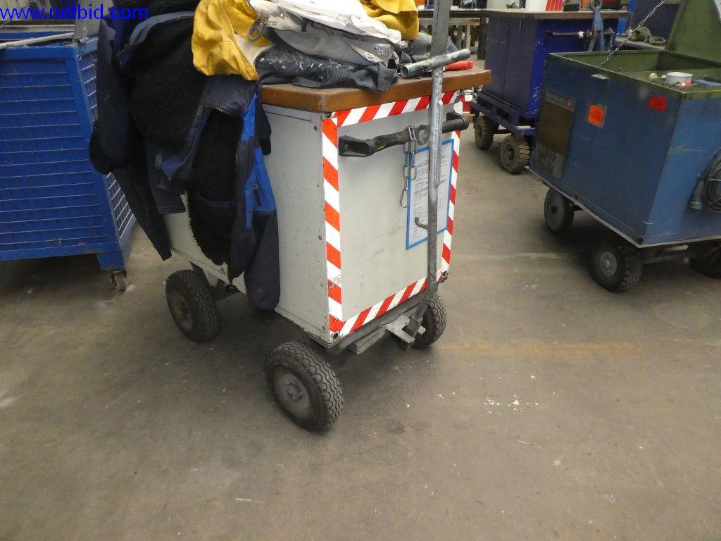 Equipamento operacional e de escritório (construção em aço e metal)-2