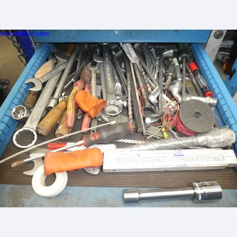 Equipamento operacional e de escritório (construção em aço e metal)-7
