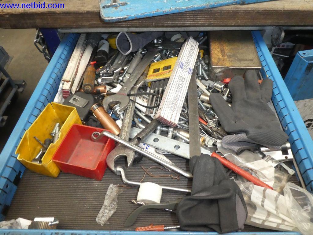 Equipamento operacional e de escritório (construção em aço e metal)-8