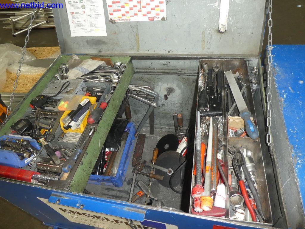 Equipamento operacional e de escritório (construção em aço e metal)-2