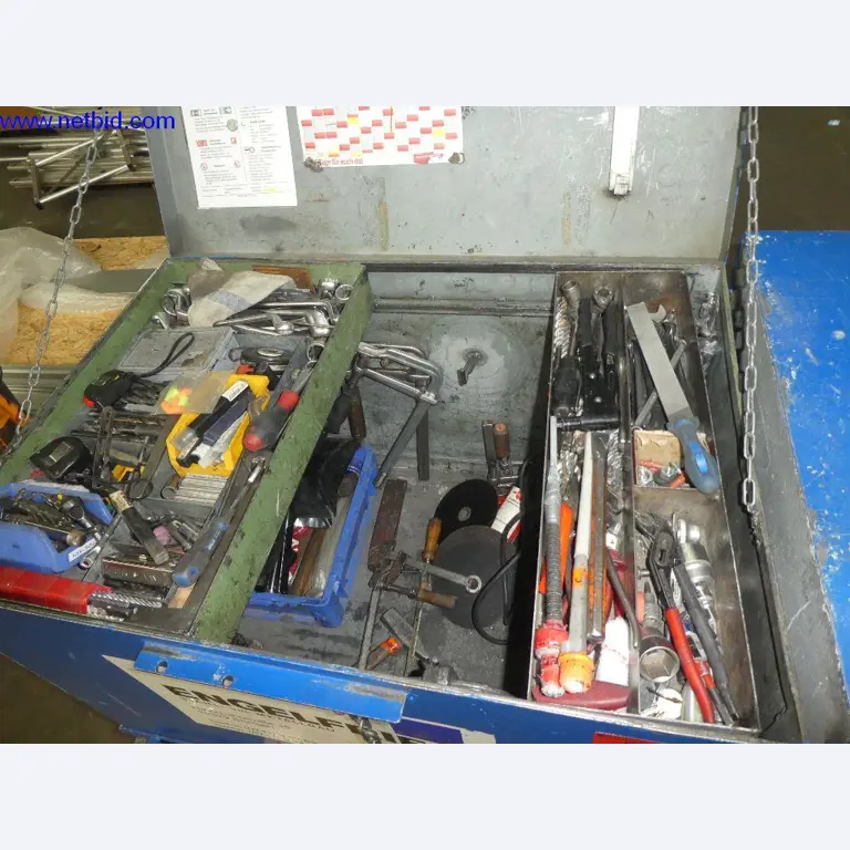 Equipamento operacional e de escritório (construção em aço e metal)-2