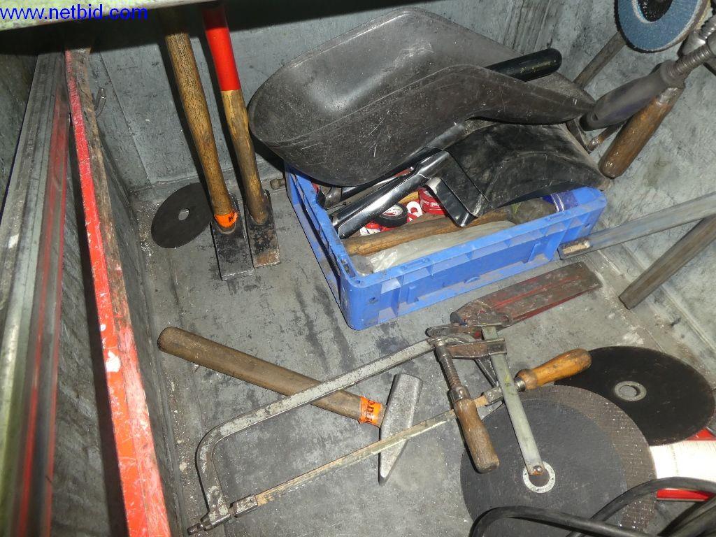 Equipamento operacional e de escritório (construção em aço e metal)-3