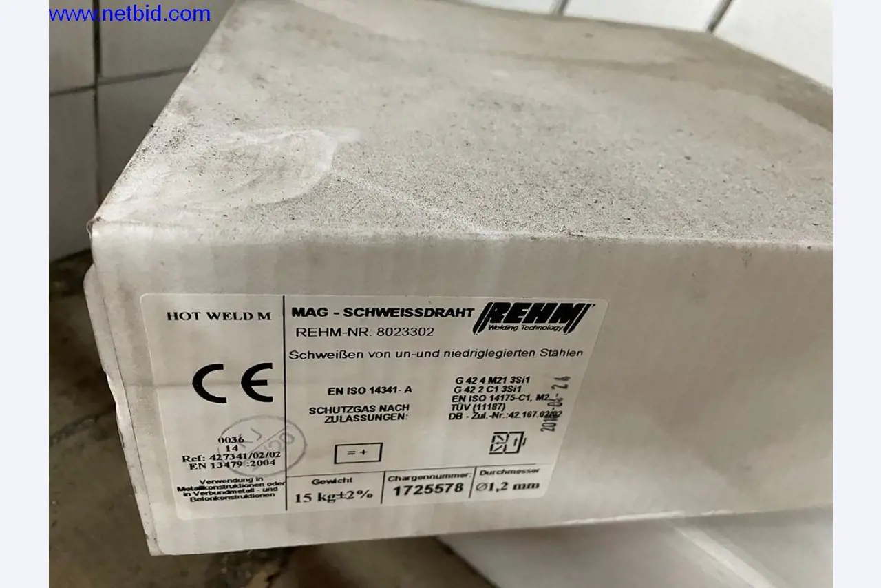 Equipamento operacional e de escritório (construção em aço e metal)-3