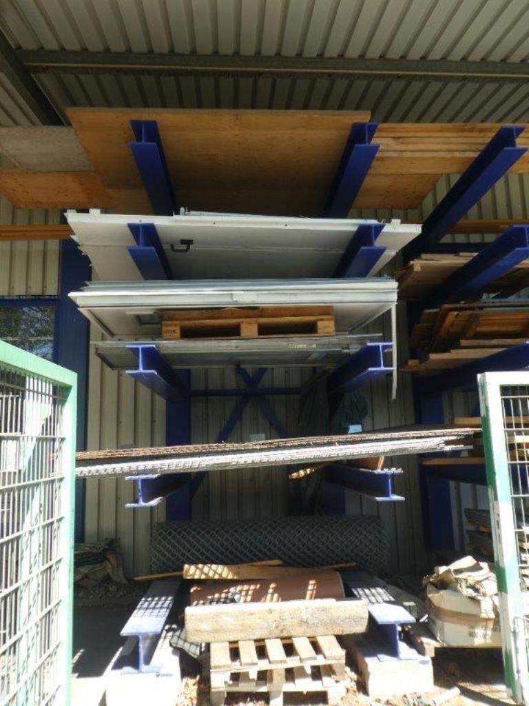 Matériel d'exploitation et de bureau (construction métallique et acier)-17