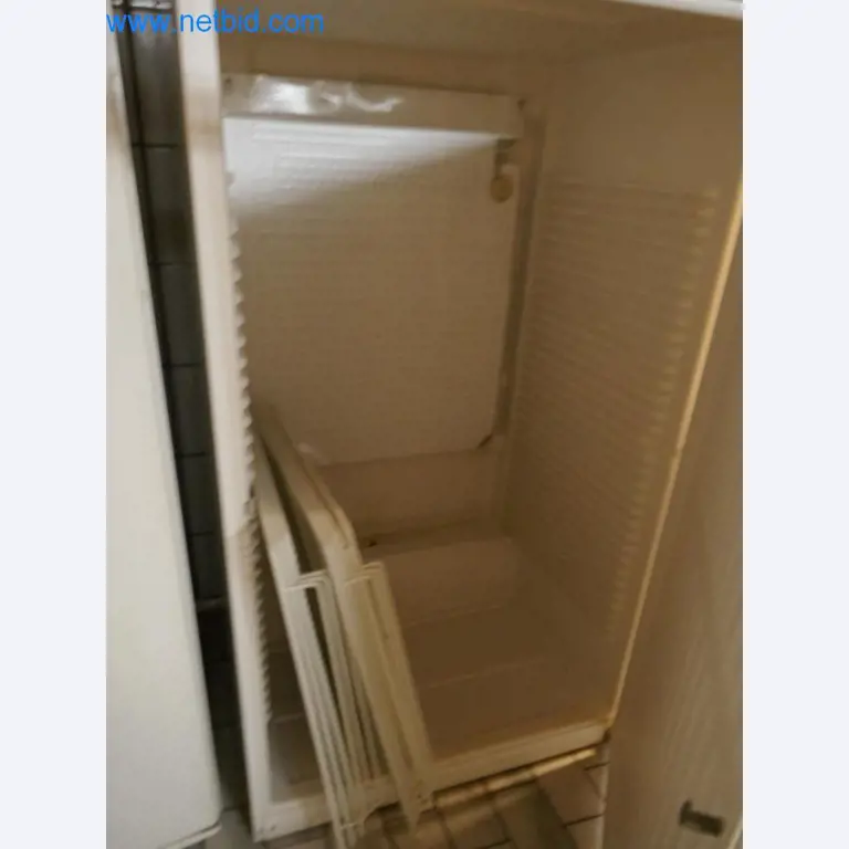 Gepflegte Maschinen aus einer Bäckerei-2