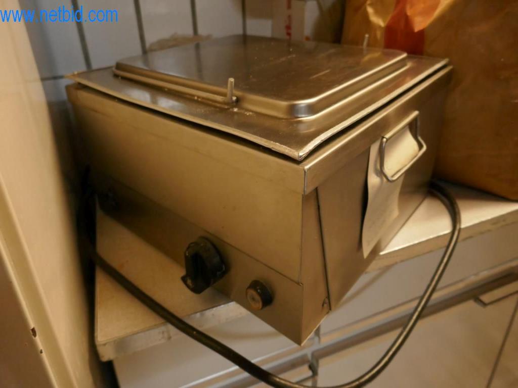 Dobro vzdrževani stroji iz pekarne-2