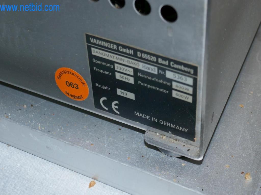 Dobro vzdrževani stroji iz pekarne-2