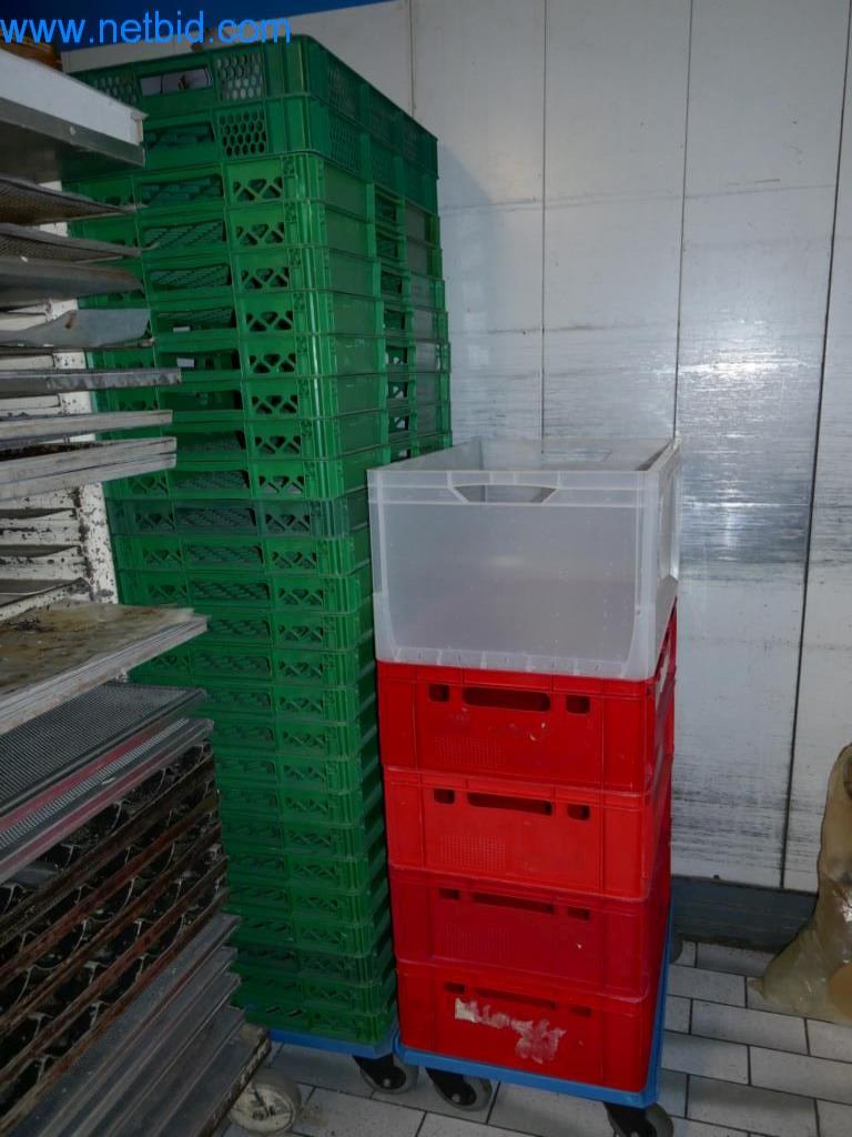 Dobro vzdrževani stroji iz pekarne-1