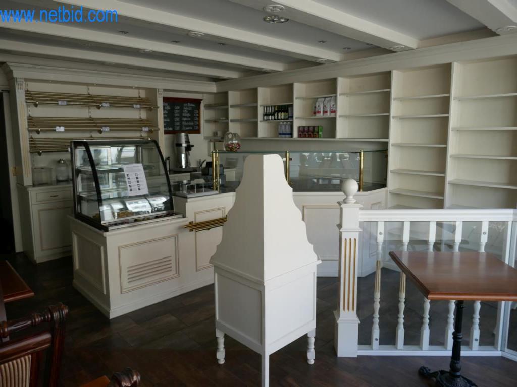 Dobrze utrzymane maszyny z piekarni-1