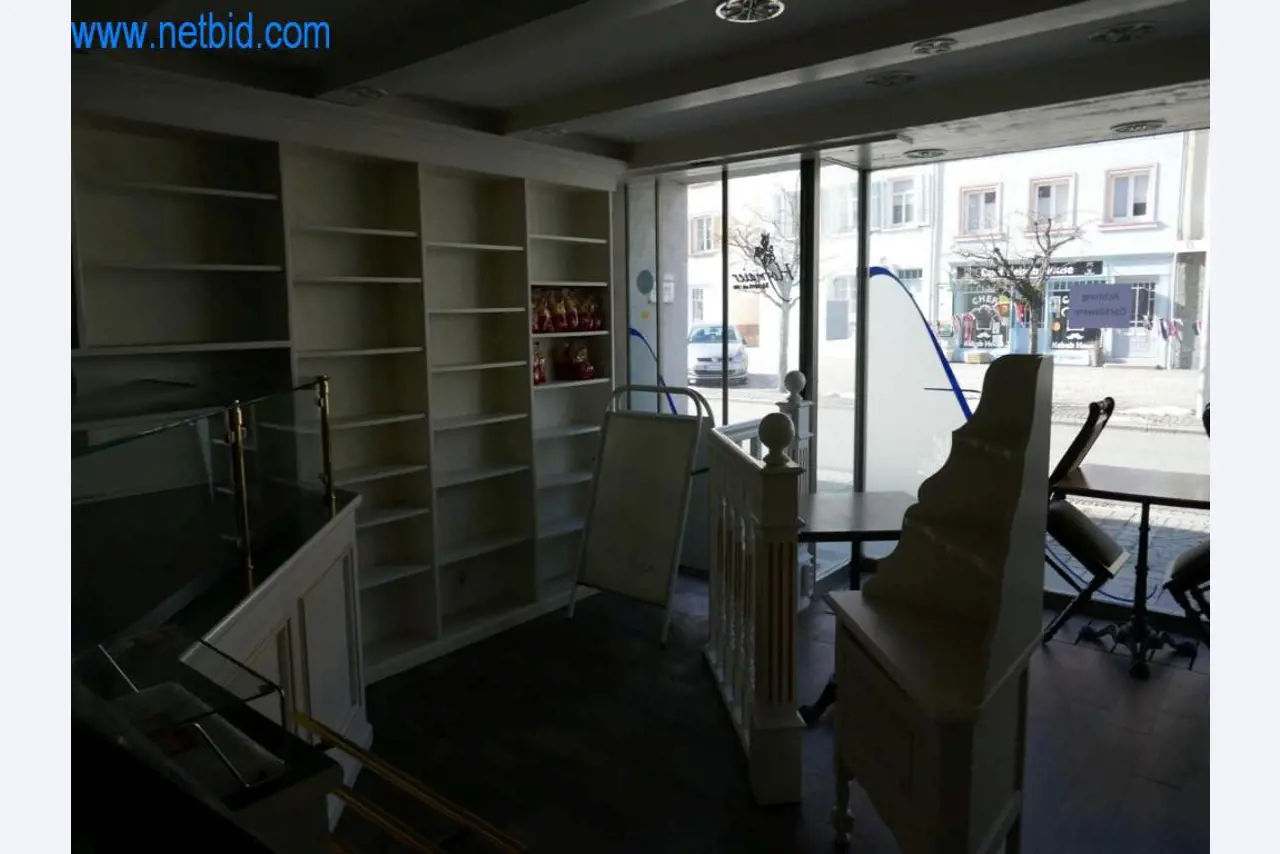 Goed onderhouden machines van een bakkerij-5