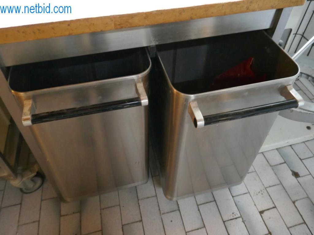 Dobro vzdrževani stroji iz pekarne-2