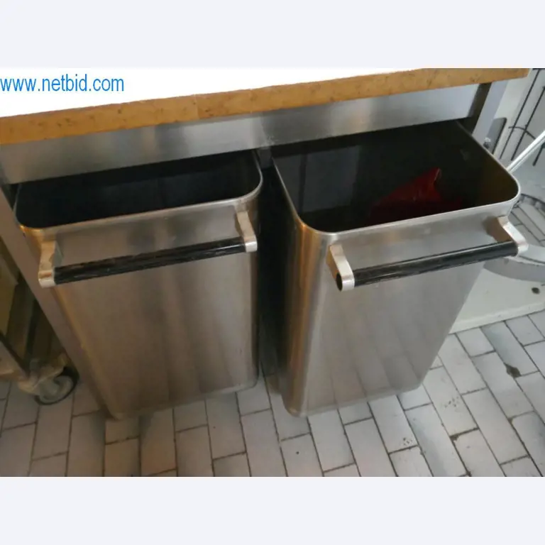 Gepflegte Maschinen aus einer Bäckerei-2