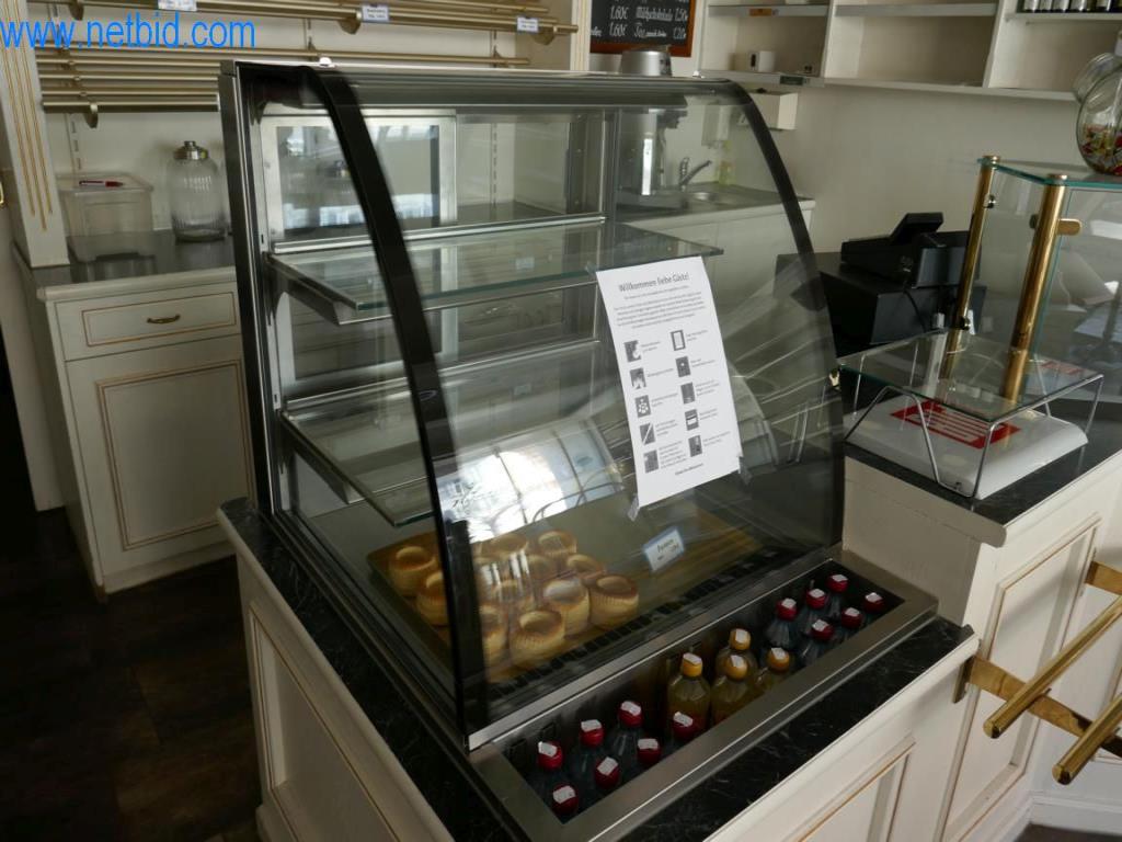 Dobrze utrzymane maszyny z piekarni-1