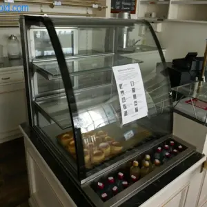 Vitrine réfrigérée pour gâteaux Kältestern