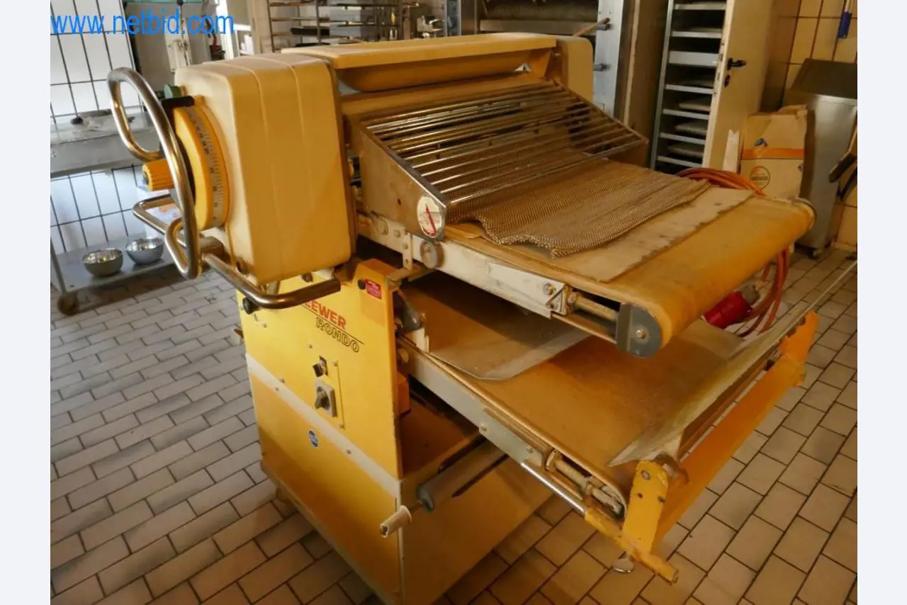 Gepflegte Maschinen aus einer Bäckerei-2