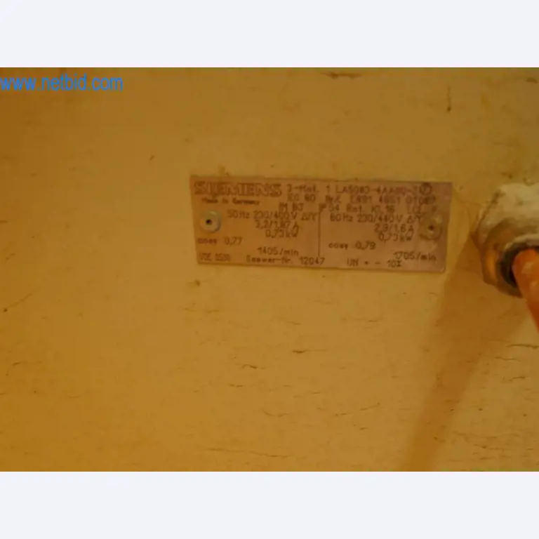 Gepflegte Maschinen aus einer Bäckerei-4