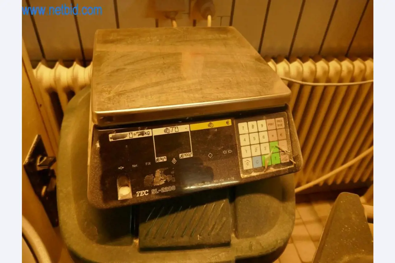 Gepflegte Maschinen aus einer Bäckerei-1