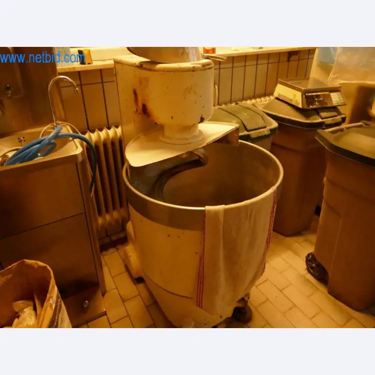 Gepflegte Maschinen aus einer Bäckerei-2