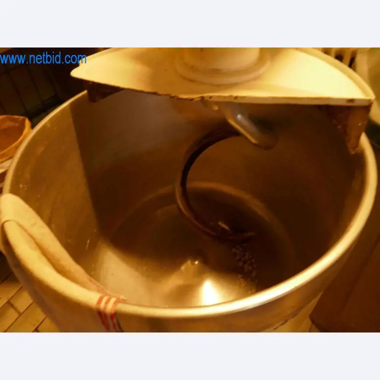 Gepflegte Maschinen aus einer Bäckerei-3