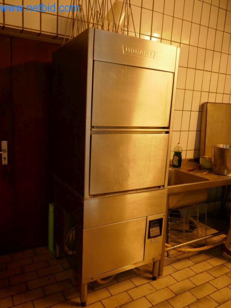 Dobro vzdrževani stroji iz pekarne-1