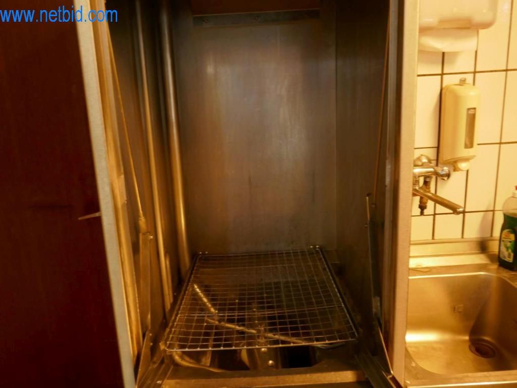 Dobro vzdrževani stroji iz pekarne-2