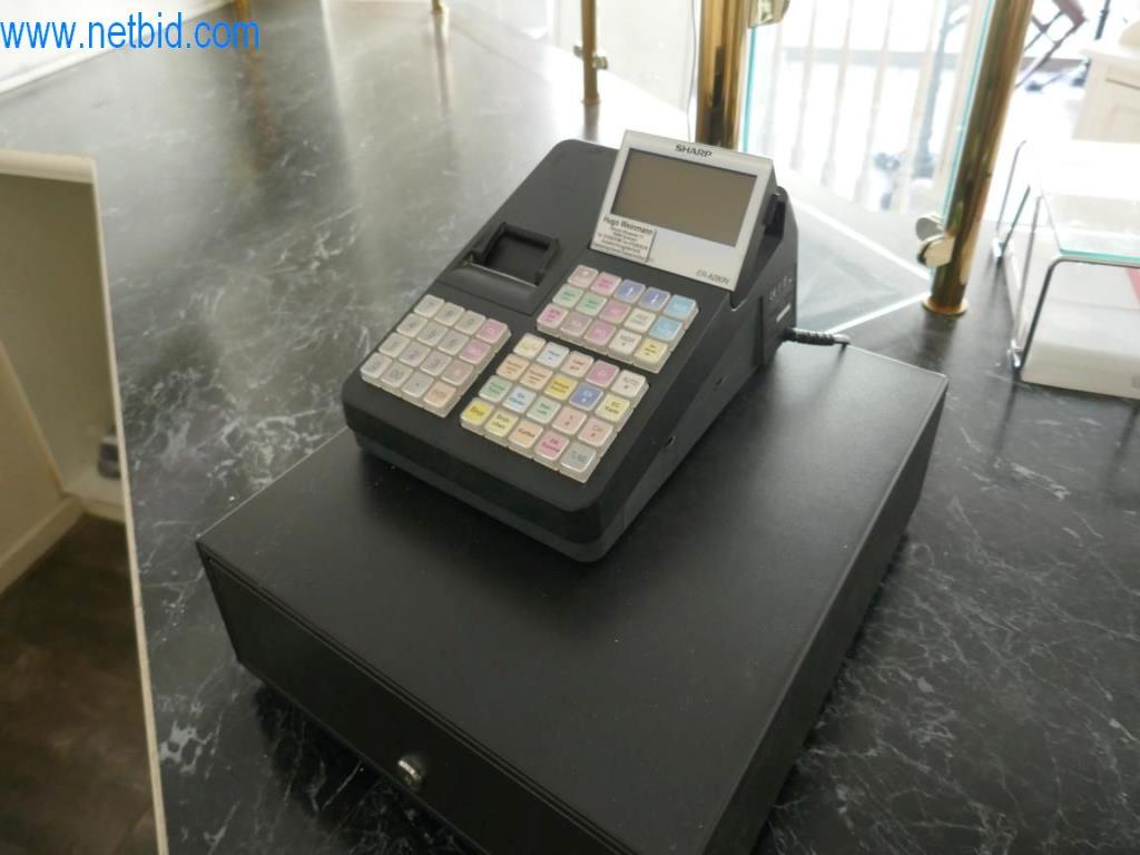 Dobrze utrzymane maszyny z piekarni-1