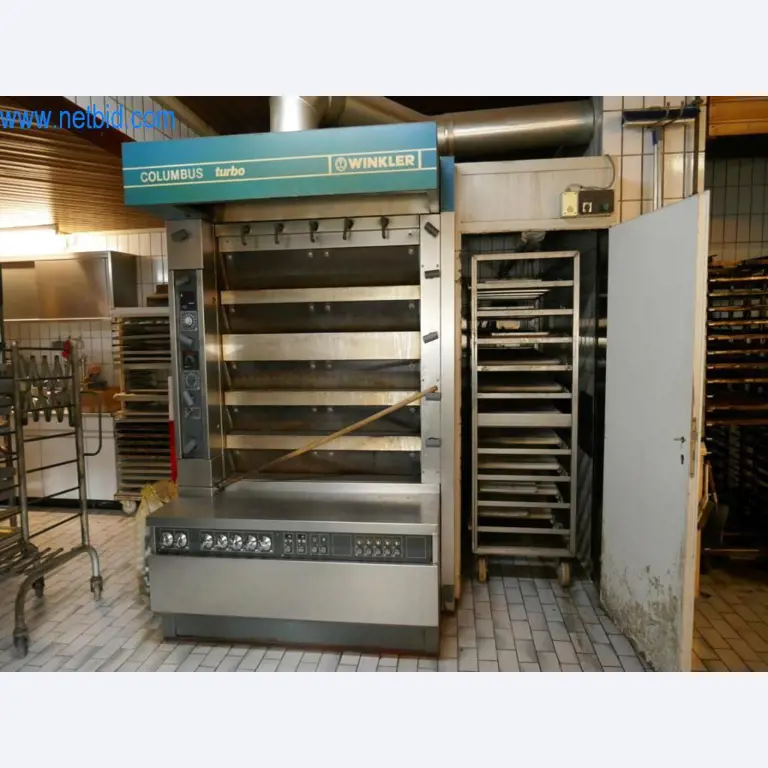 Gepflegte Maschinen aus einer Bäckerei-1