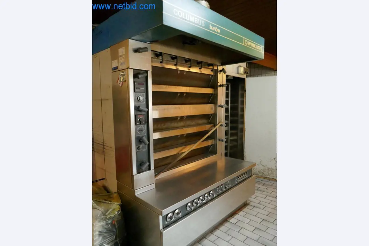 Gepflegte Maschinen aus einer Bäckerei-2