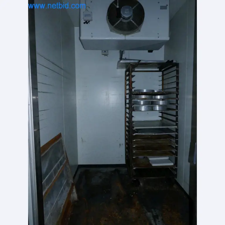 Gepflegte Maschinen aus einer Bäckerei-2