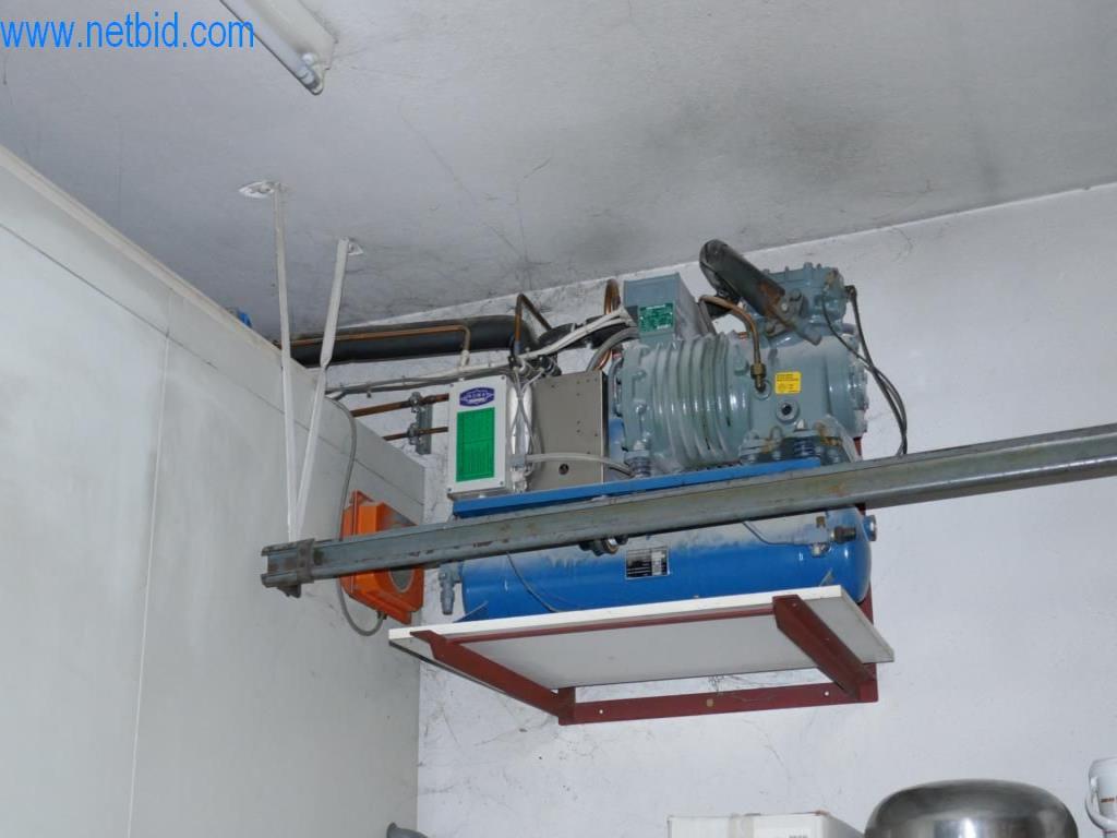 Dobro vzdrževani stroji iz pekarne-4