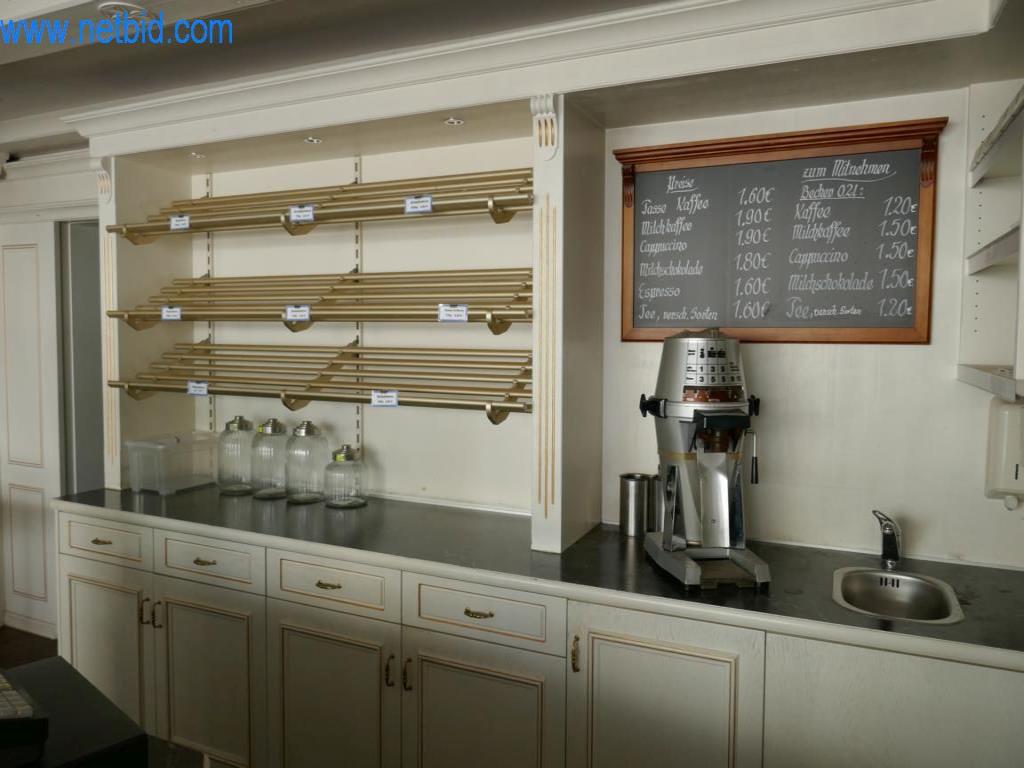 Dobrze utrzymane maszyny z piekarni-1