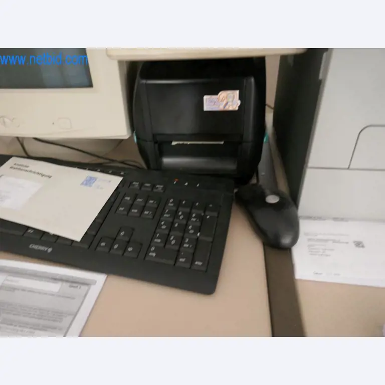 Gepflegte Maschinen aus einer Bäckerei-1