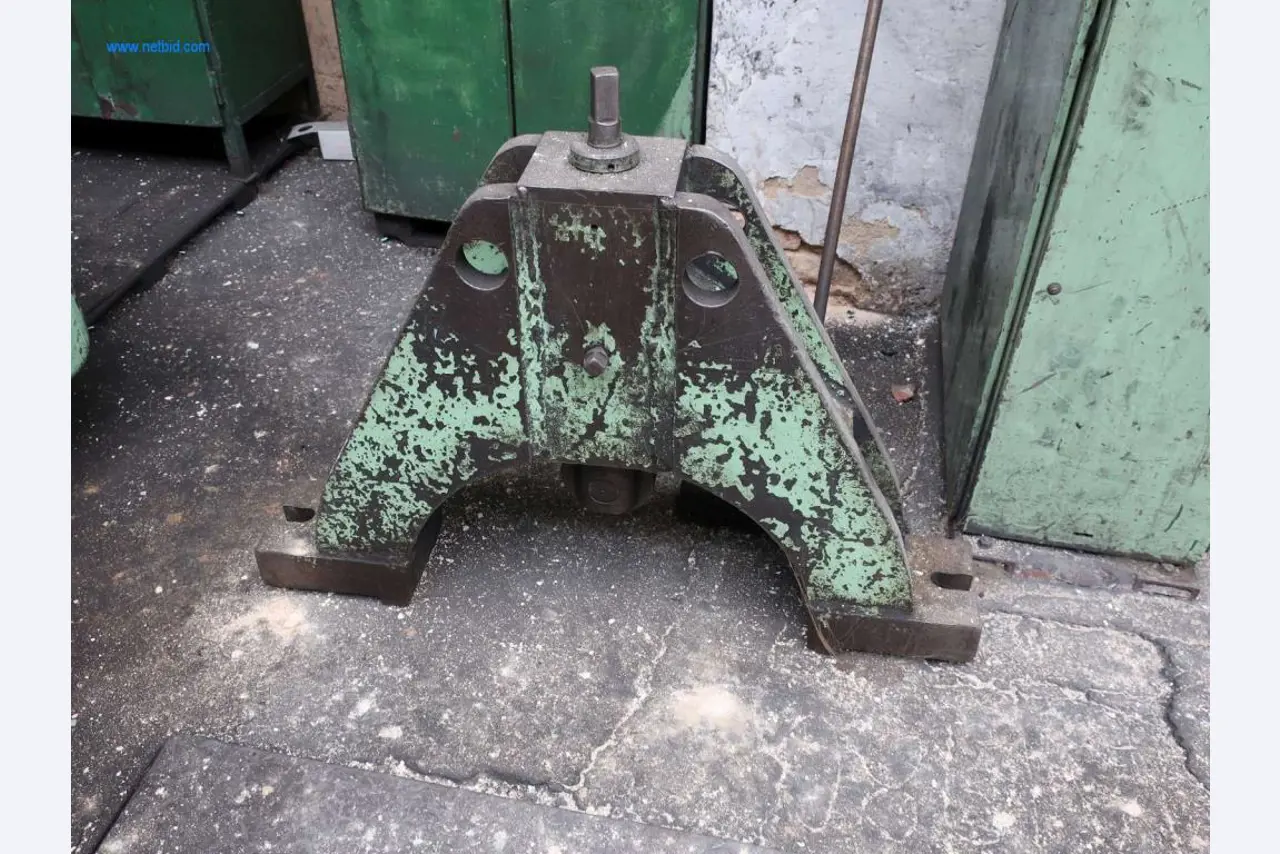 Machinery and equipment from the steel production, forging plant, heat treatment, large parts processing and peripherals-13