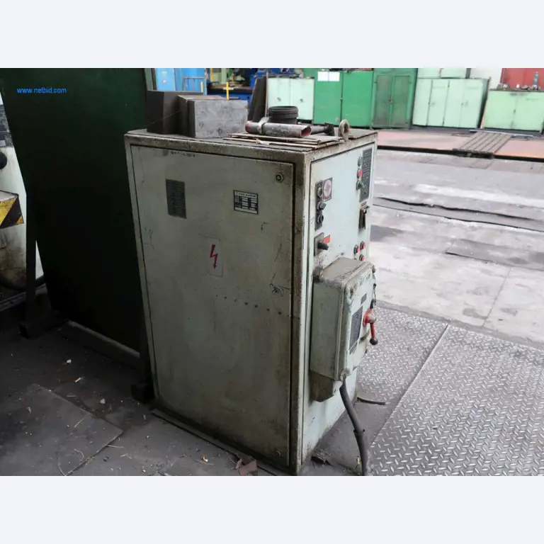 Závody a stroje z oblasti výroby oceli, kování, tepelného zpracování, velké cásti obrábení a periférií-12