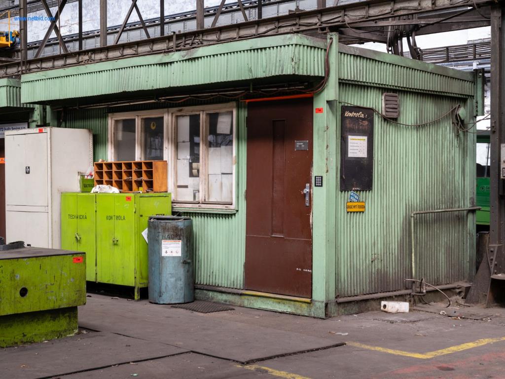 Závody a stroje z oblasti výroby oceli, kování, tepelného zpracování, velké cásti obrábení a periférií-1