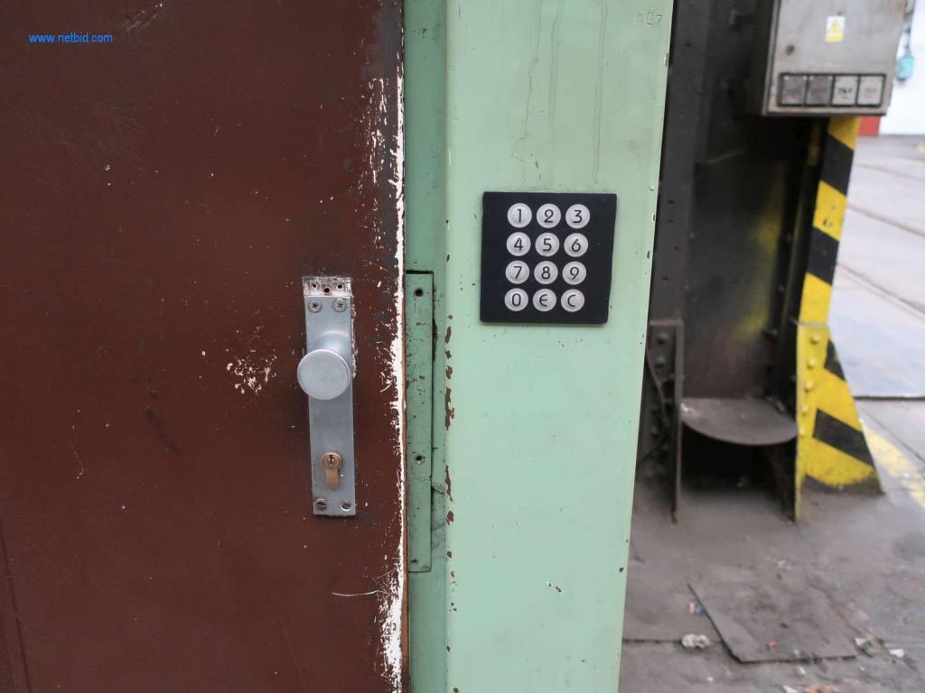 Závody a stroje z oblasti výroby oceli, kování, tepelného zpracování, velké cásti obrábení a periférií-3