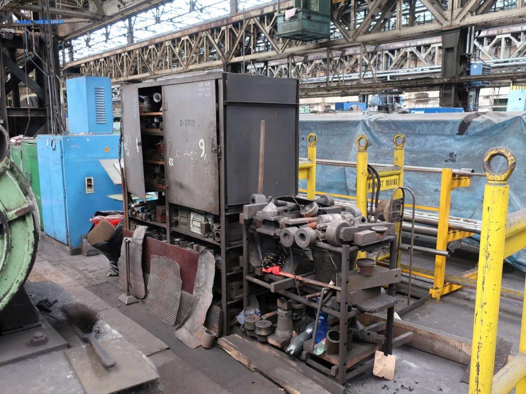 Závody a stroje z oblasti výroby oceli, kování, tepelného zpracování, velké cásti obrábení a periférií-2