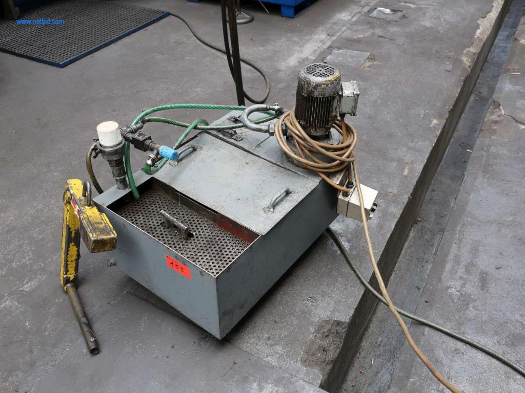 Závody a stroje z oblasti výroby oceli, kování, tepelného zpracování, velké cásti obrábení a periférií-6