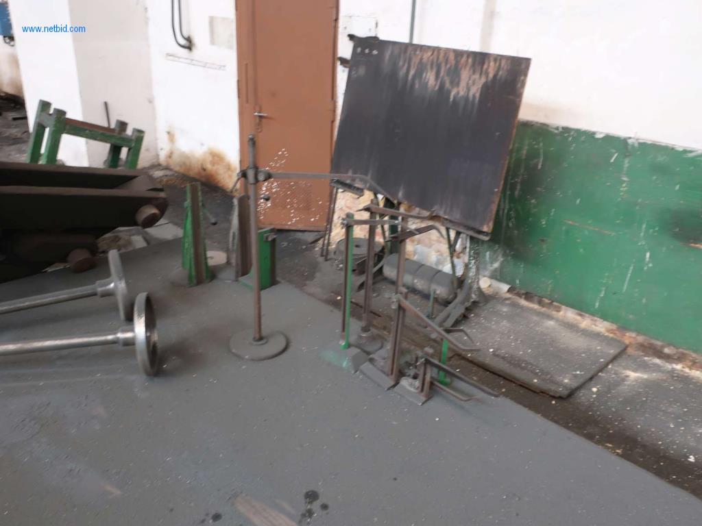 Závody a stroje z oblasti výroby oceli, kování, tepelného zpracování, velké cásti obrábení a periférií-4