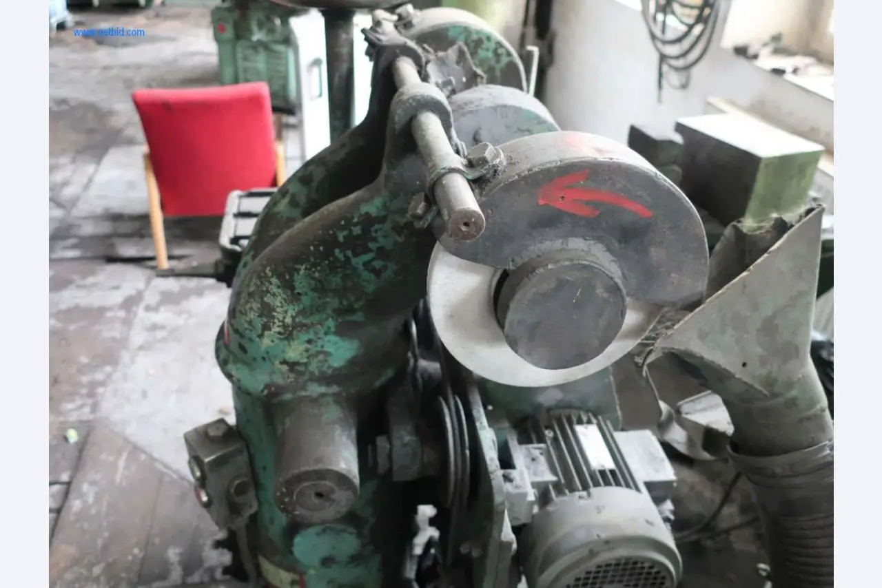 Závody a stroje z oblasti výroby oceli, kování, tepelného zpracování, velké cásti obrábení a periférií-4