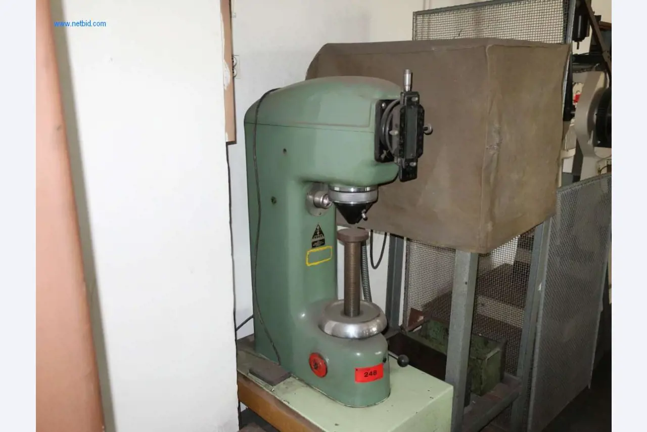 Anlagen und Maschinen aus den Bereichen Stahlproduktion, Schmiedewerk, Wärmebehandlung, Großteilebearbeitung und Peripherie-1