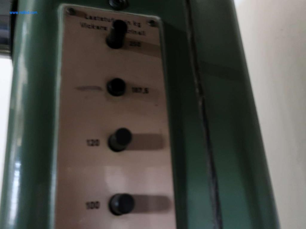 Závody a stroje z oblasti výroby oceli, kování, tepelného zpracování, velké cásti obrábení a periférií-3