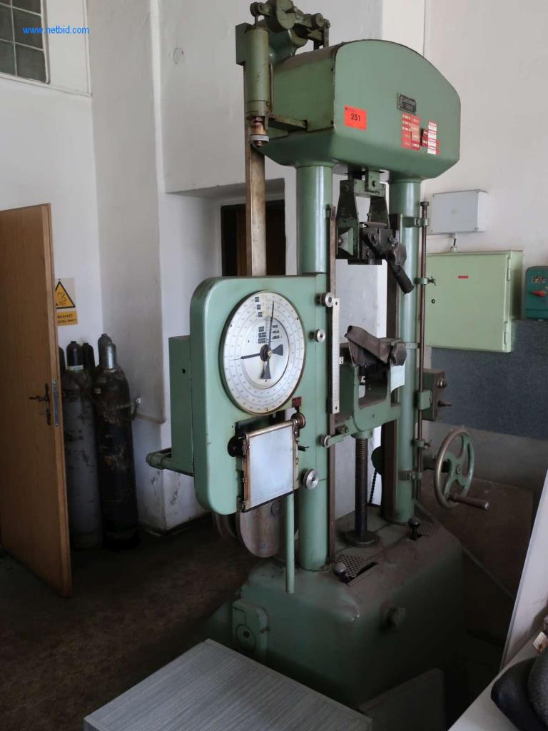 Naprave in stroji za proizvodnjo jekla, kovanje, toplotno obdelavo, obdelavo velikih delov in periferne naprave-1