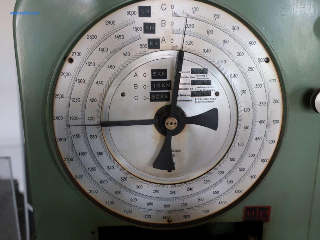 Naprave in stroji za proizvodnjo jekla, kovanje, toplotno obdelavo, obdelavo velikih delov in periferne naprave-3