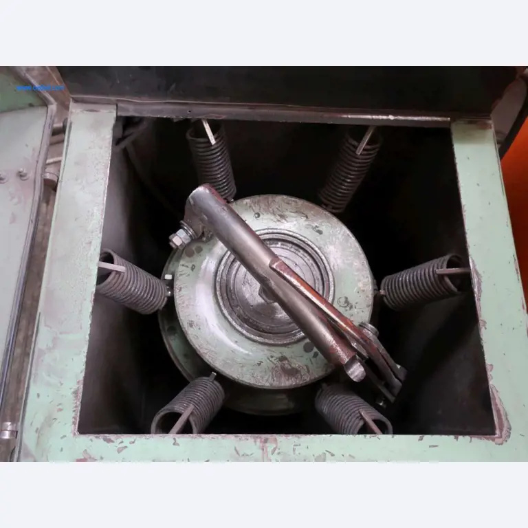 Závody a stroje z oblasti výroby oceli, kování, tepelného zpracování, velké cásti obrábení a periférií-2