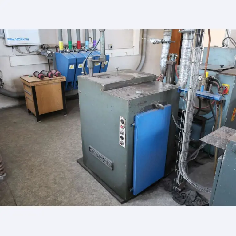 Urządzenia i maszyny do produkcji stali, kucia, obróbki cieplnej, obróbki dużych części i urządzeń peryferyjnych-1