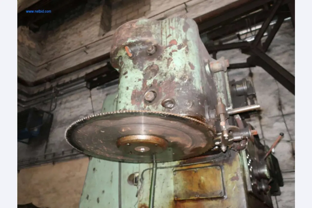 Závody a stroje z oblasti výroby oceli, kování, tepelného zpracování, velké cásti obrábení a periférií-2