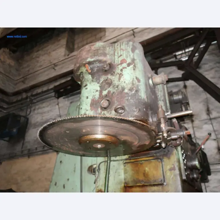 Závody a stroje z oblasti výroby oceli, kování, tepelného zpracování, velké cásti obrábení a periférií-2