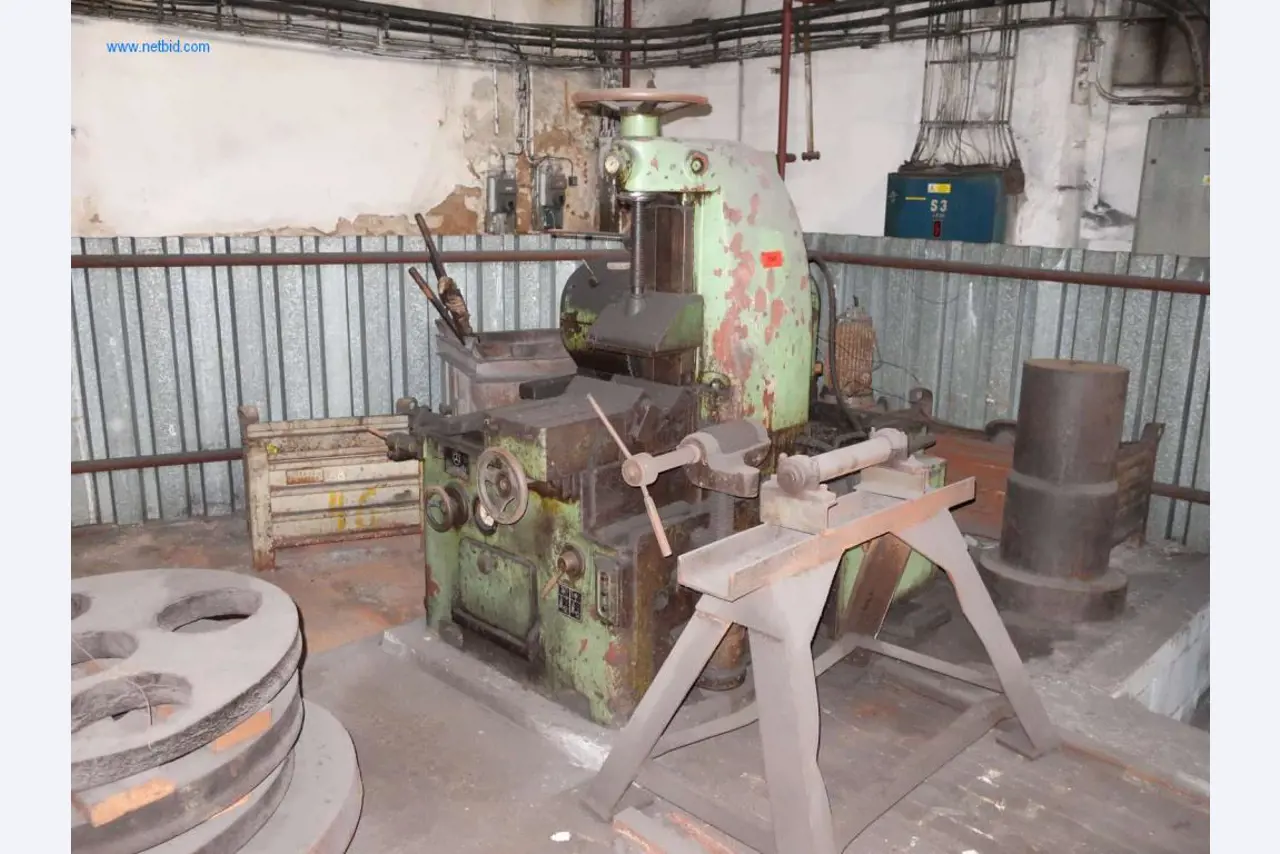 Machinery and equipment from the steel production, forging plant, heat treatment, large parts processing and peripherals-1