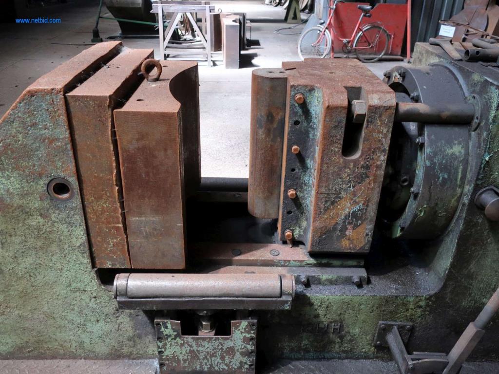 Závody a stroje z oblasti výroby oceli, kování, tepelného zpracování, velké cásti obrábení a periférií-2